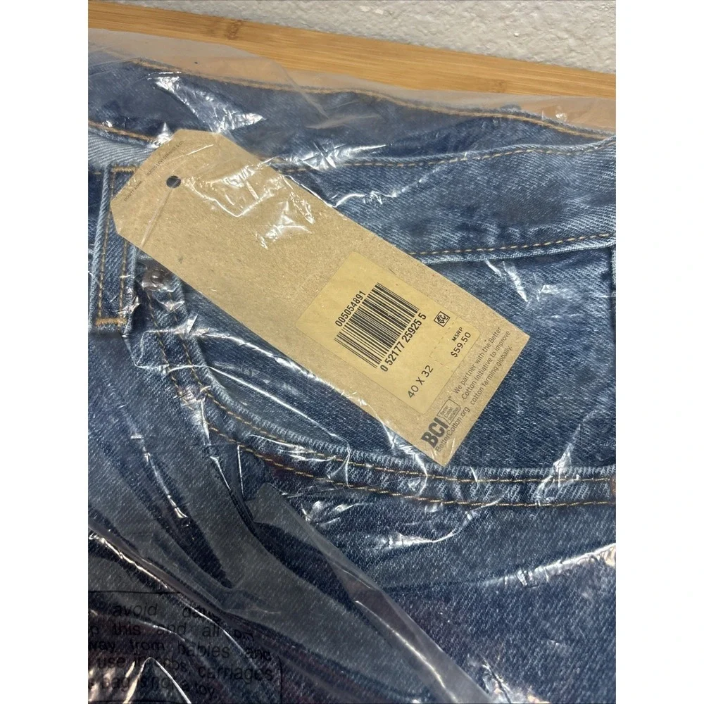 Levi Men's 505 Regular / Straight Fit 40x32 Medium Stonewash 05054891-New